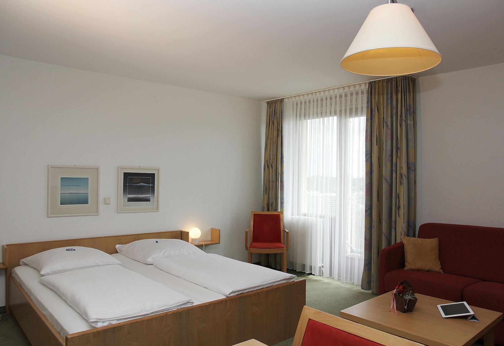 Apartahotel Gaestehaus Forum Am Westkreuz 3*