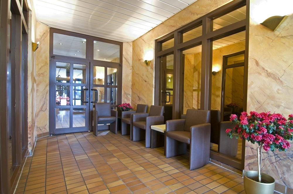 Gaestehaus Forum Am Westkreuz Apartahotel