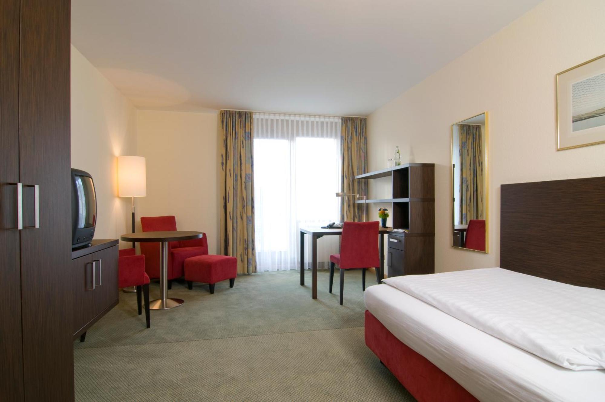 Apartahotel Gaestehaus Forum Am Westkreuz 3*